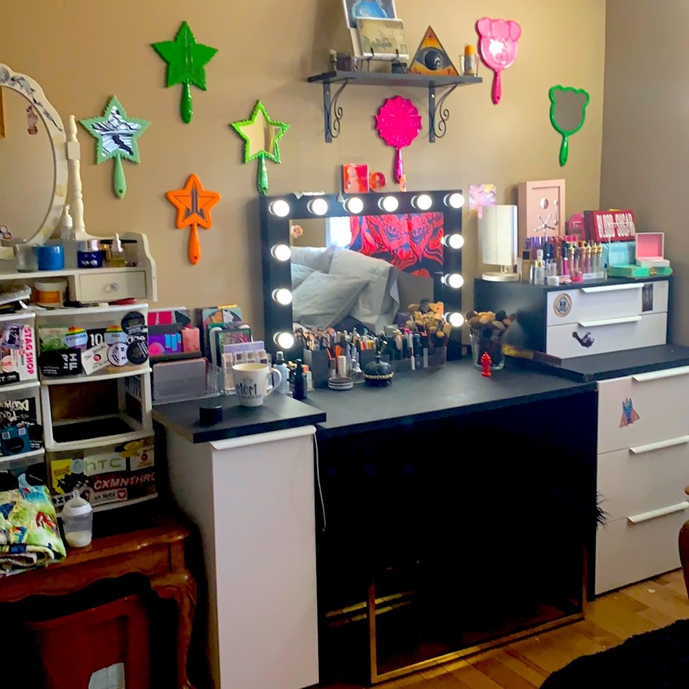 Makeup Mystery boxes!